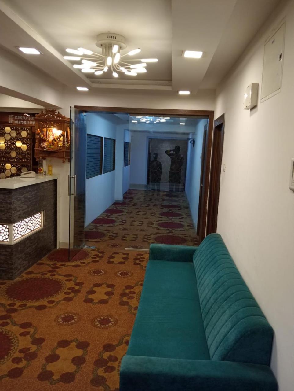 Arsh Executive Inn دايف المظهر الخارجي الصورة